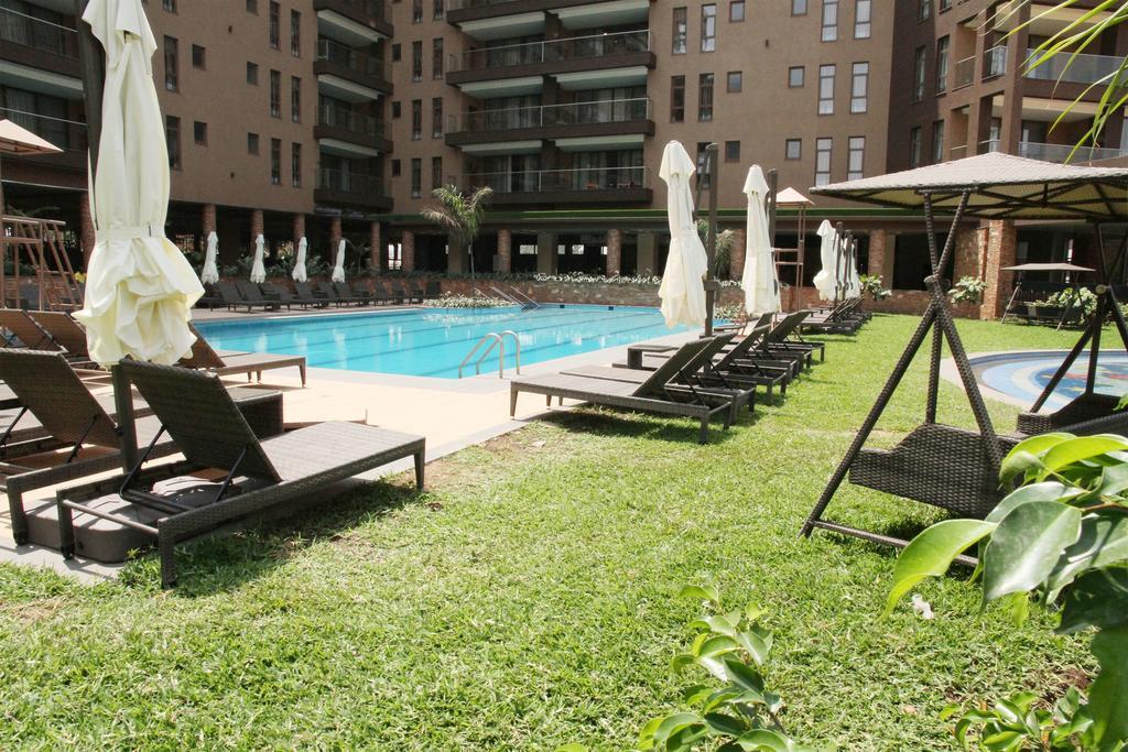 Speke Apartments Wampewo Kampala Exterior photo